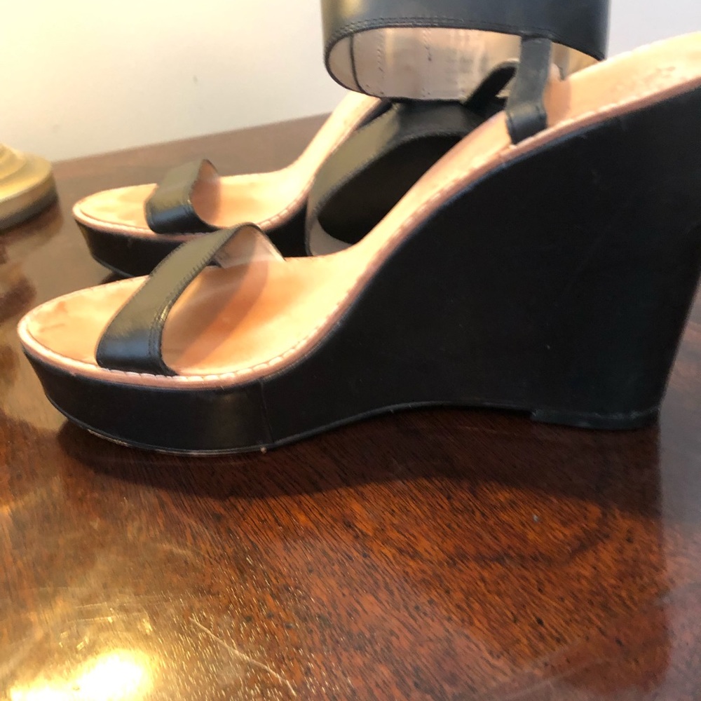 Elizabeth & James ankle strap wedges